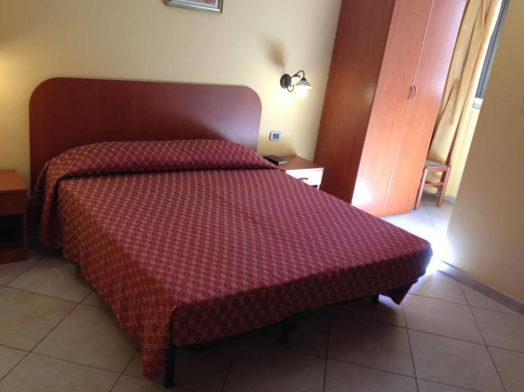 B&B Villa Eben Ezer Avola Luaran gambar